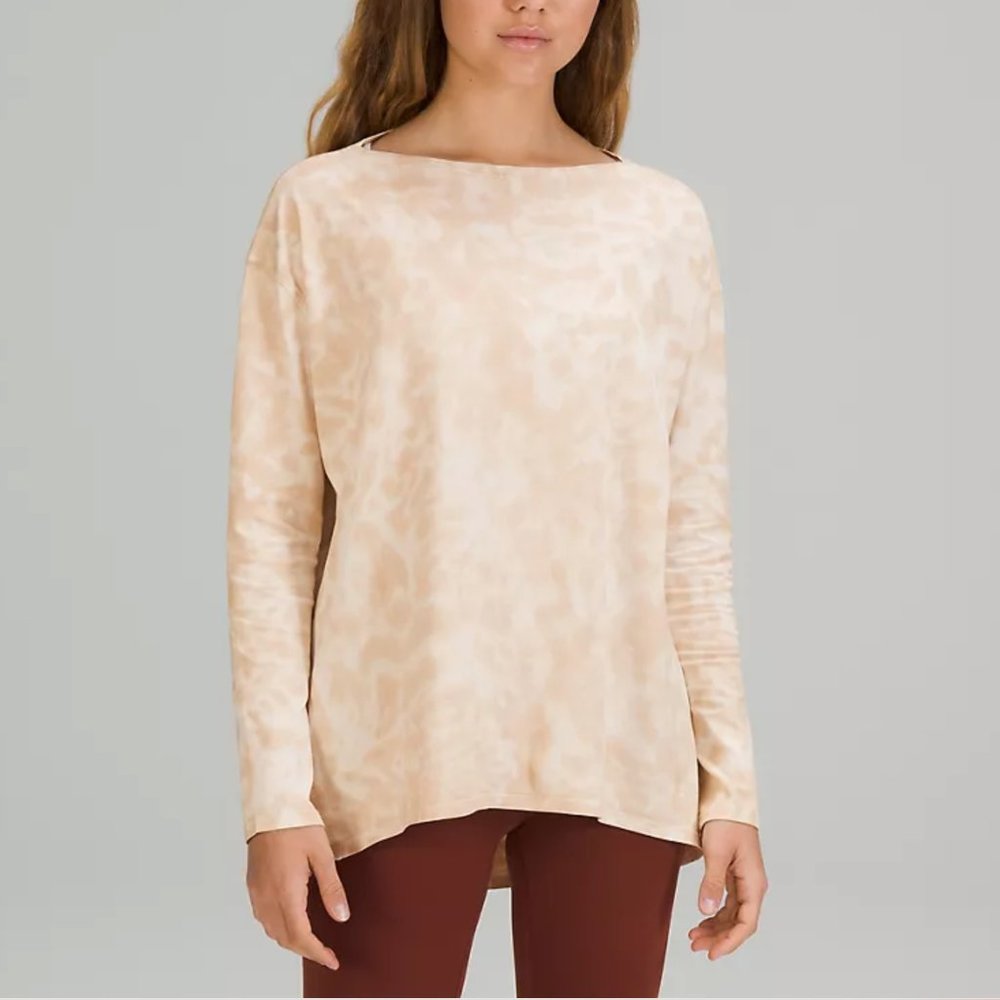 *NWOT* Lululemon Back in Action Long Sleeve Shirt